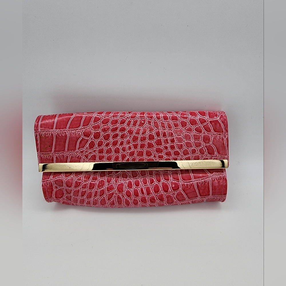 Vintage wallet case in pink